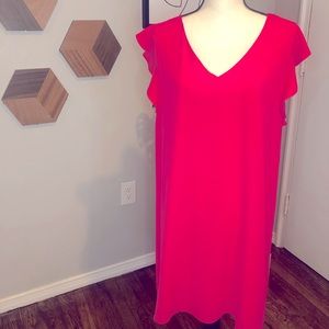 ROSE & OLIVE RUFFLE SLEEVES V-NECK DRESS